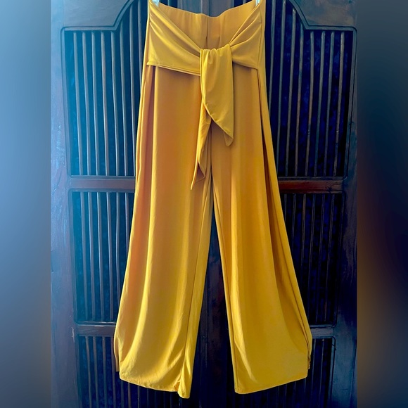 Noute Monde Pants - “ Houte Monde” dress pants